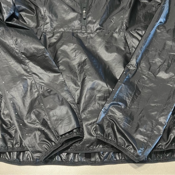 LULULEMON Run With It Jacket - Picture 5 of 8